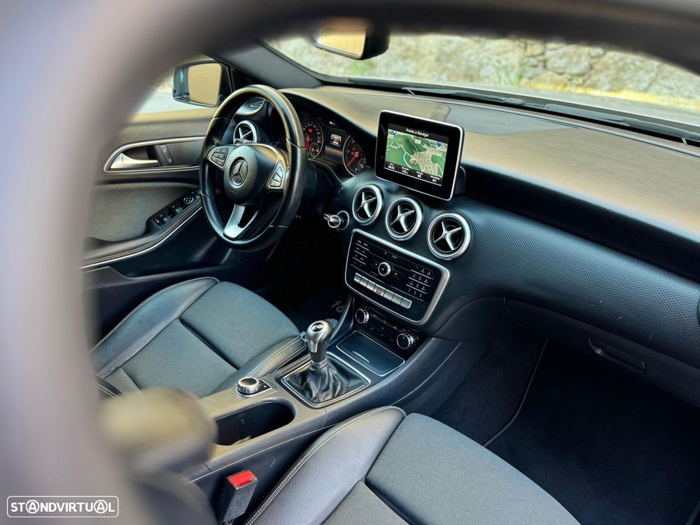 Mercedes-Benz A 180 d Urban - 22