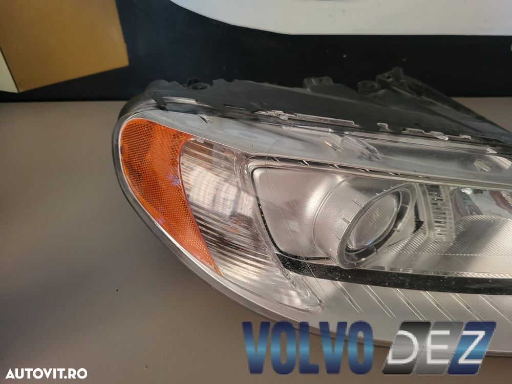 Far dreapta xenon VOLVO S80 V70 XC70 31214348 - 3