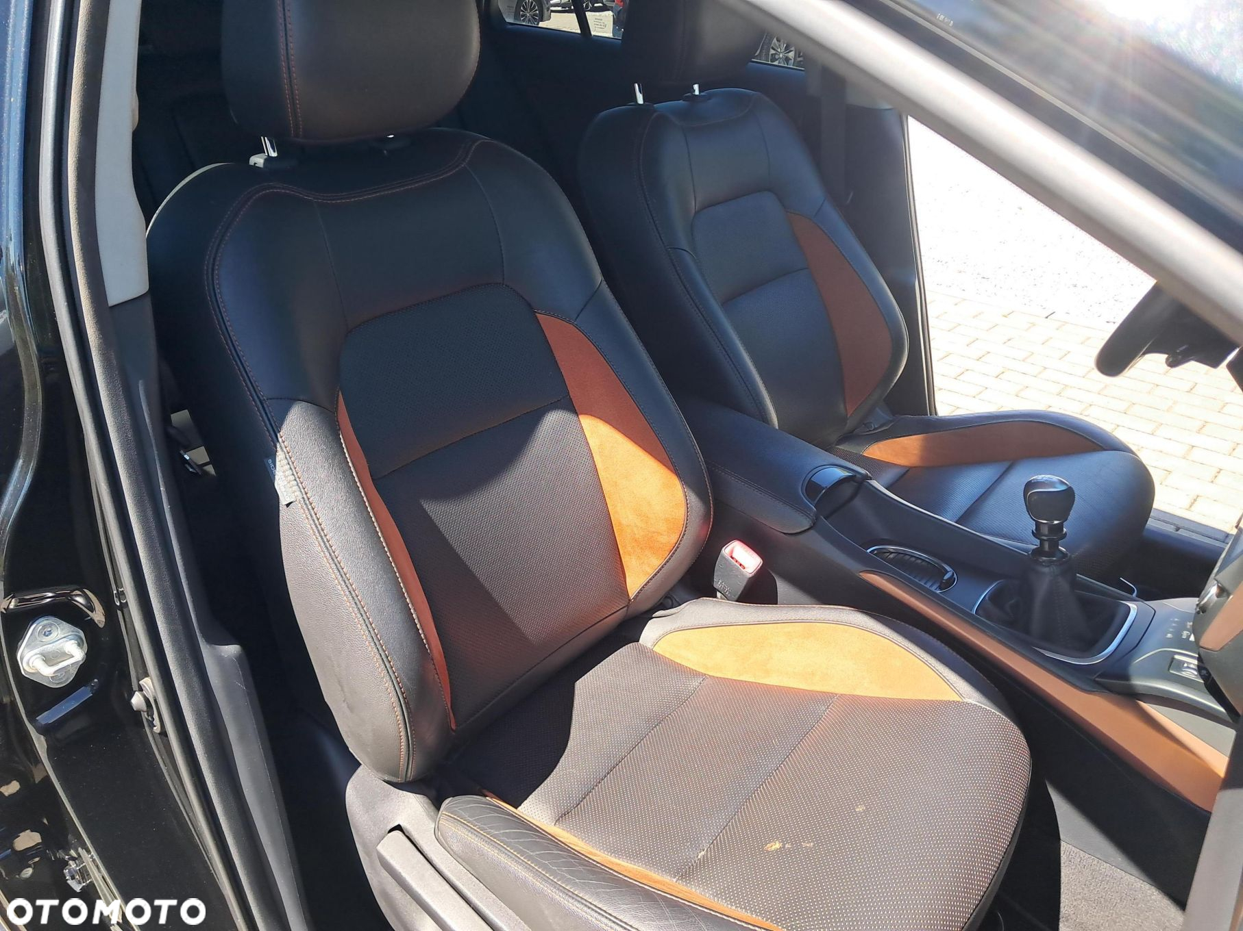 Toyota Avensis 2.0 D-4D Premium - 26