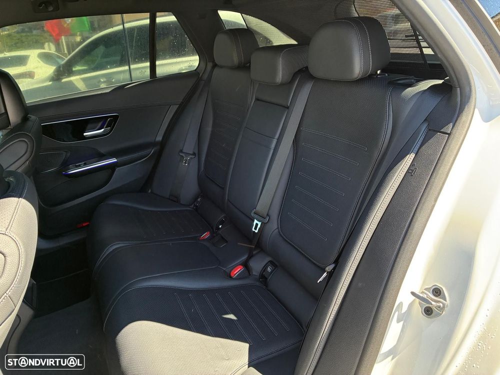 Mercedes-Benz C 300 e AMG Line - 15
