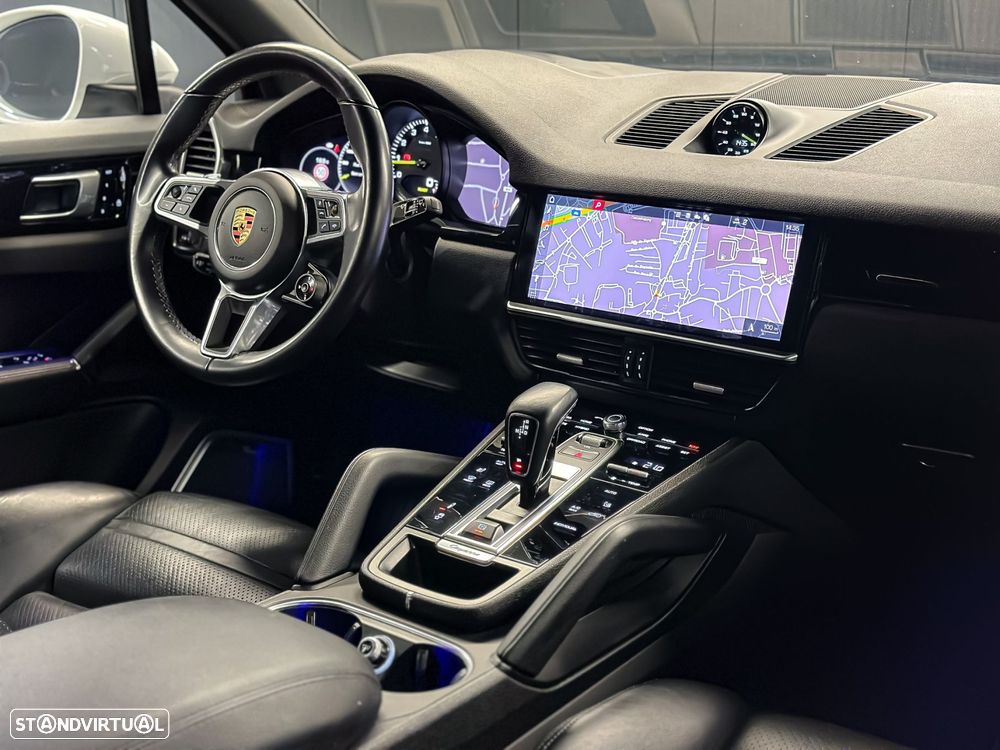 Porsche Cayenne E-Hybrid - 4