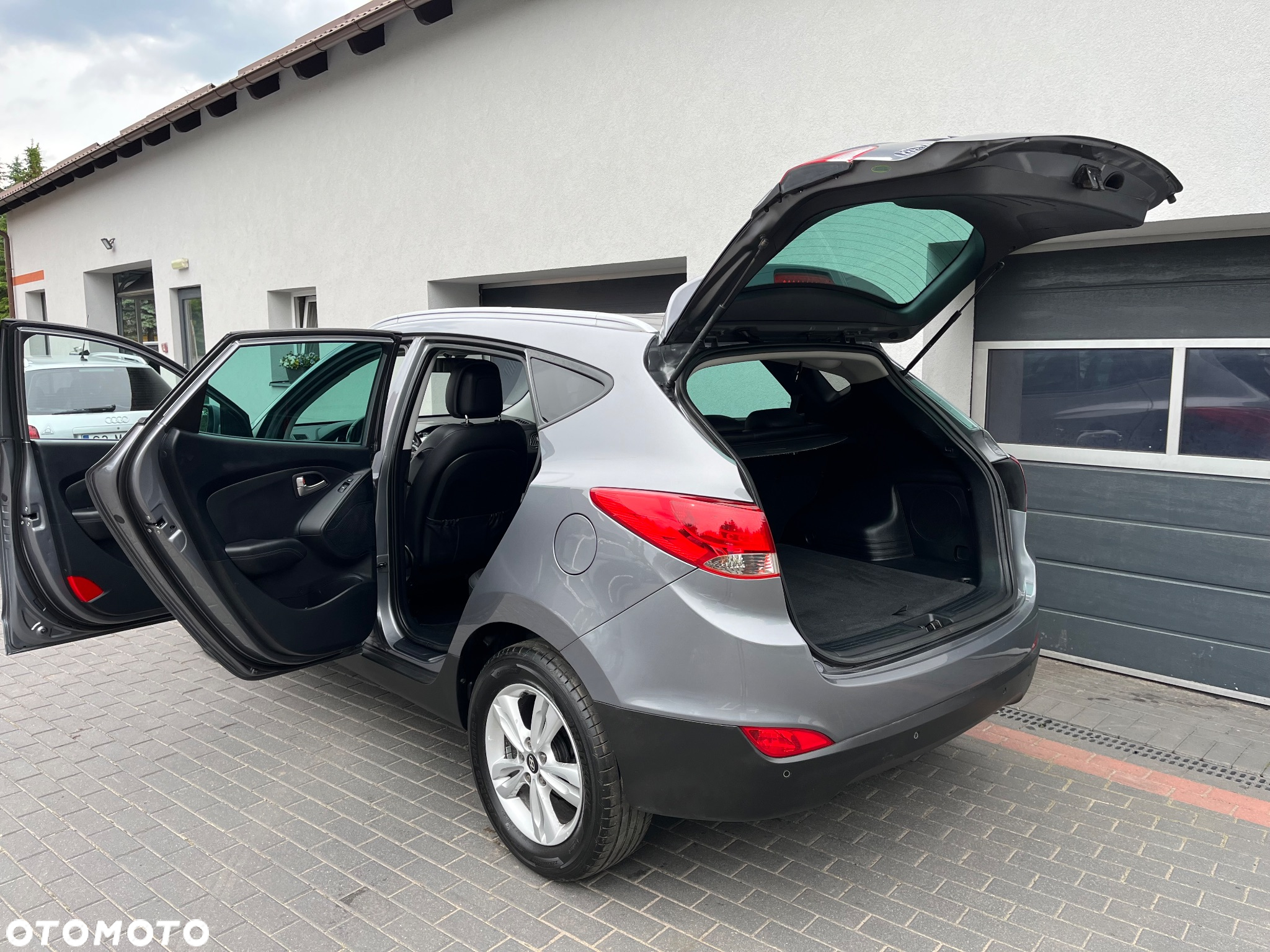 Hyundai ix35 1.7 CRDi 2WD blue Comfort - 11