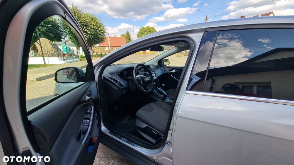 Ford Focus - 8