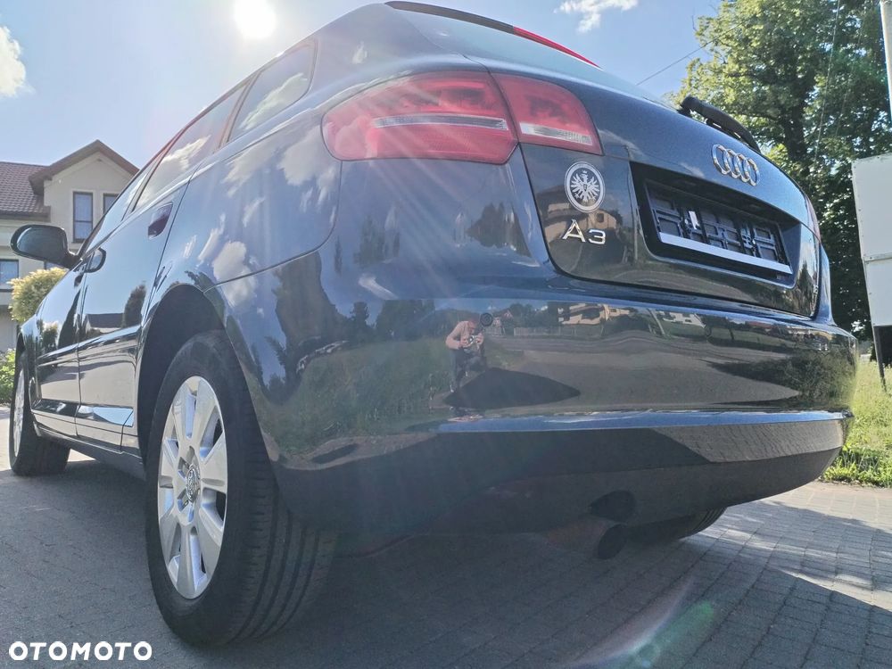 Audi A3 Sportback 1.6 Ambiente - 36