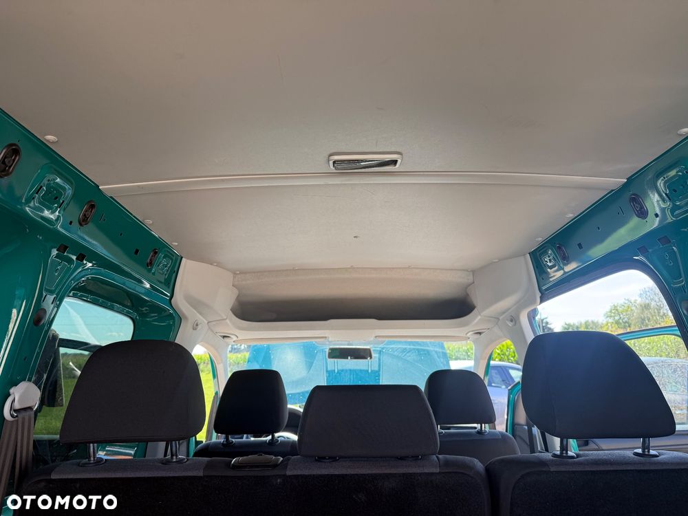 Volkswagen Caddy Maxi 2.0 TDI Trendline - 16