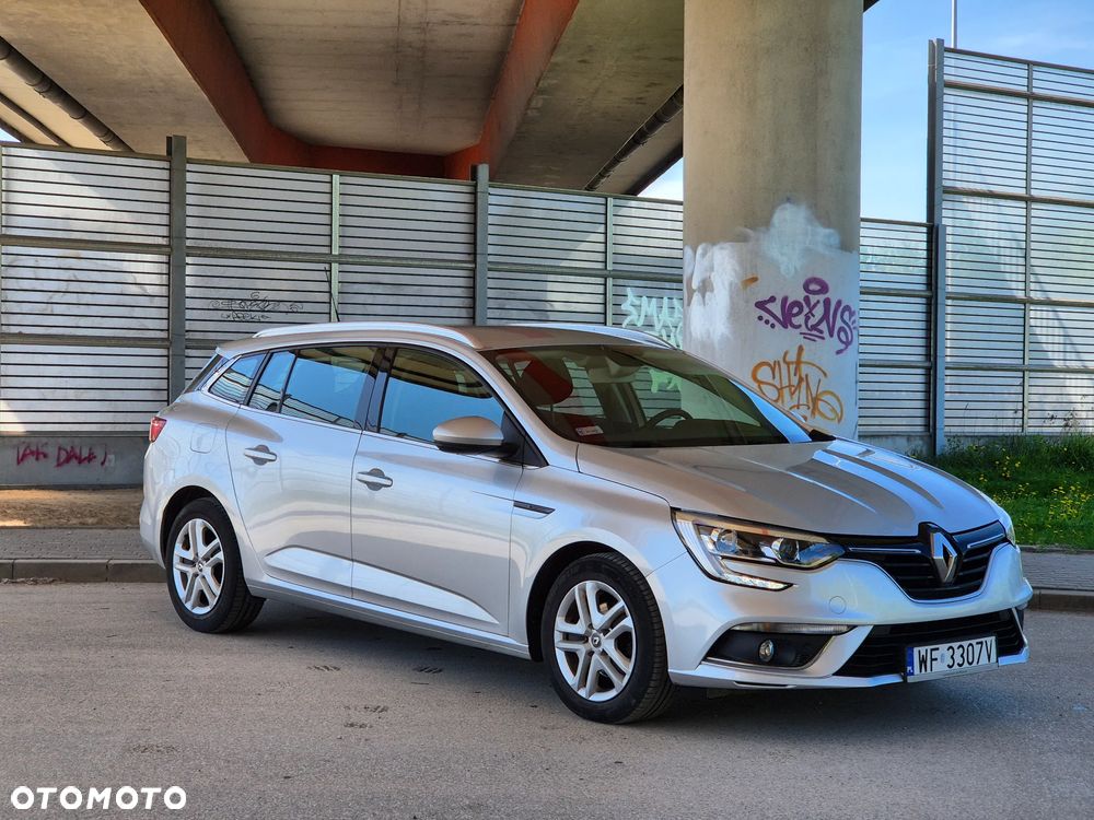 Renault Megane 1.5 Blue dCi Zen - 14