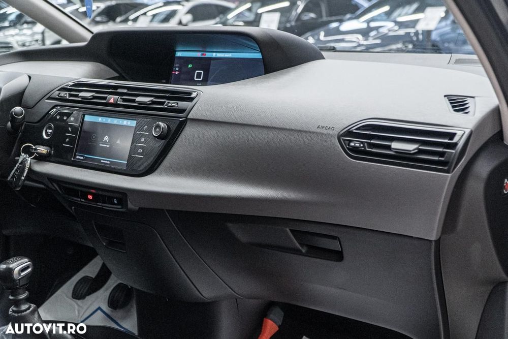 Citroën C4 Grand Space Tourer PureTech 130 Stop&Start SELECTION - 27