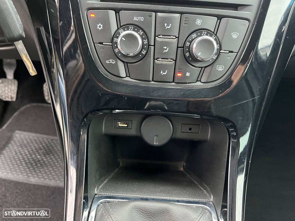 Opel Astra Sports Tourer 1.6 CDTi Excite S/S - 34