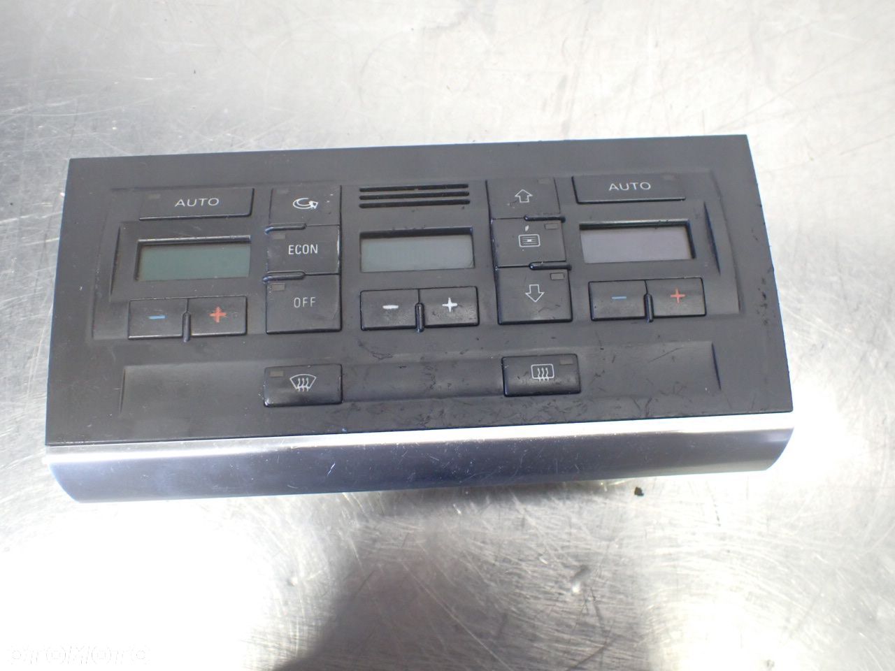 PANEL STEROWANIA NAWIEWU KLIMATYZACJI AUDI A4 B6 1.9 8E0820043 - 1