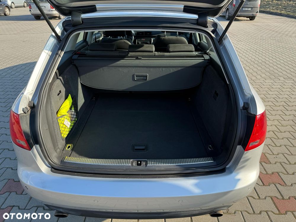 Audi A4 Avant - 9