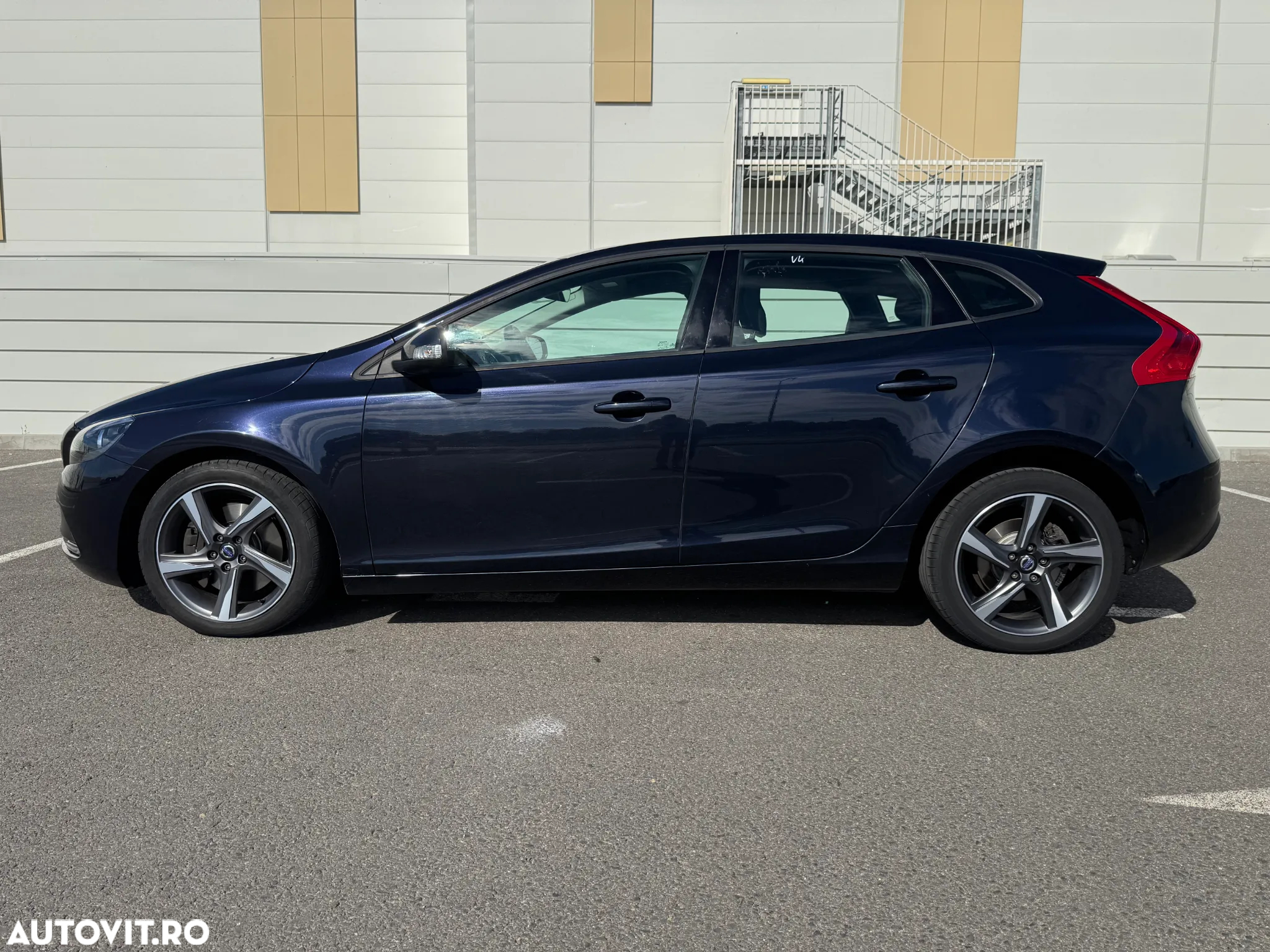 Volvo V40 D2 Geartronic Linje You! - 5