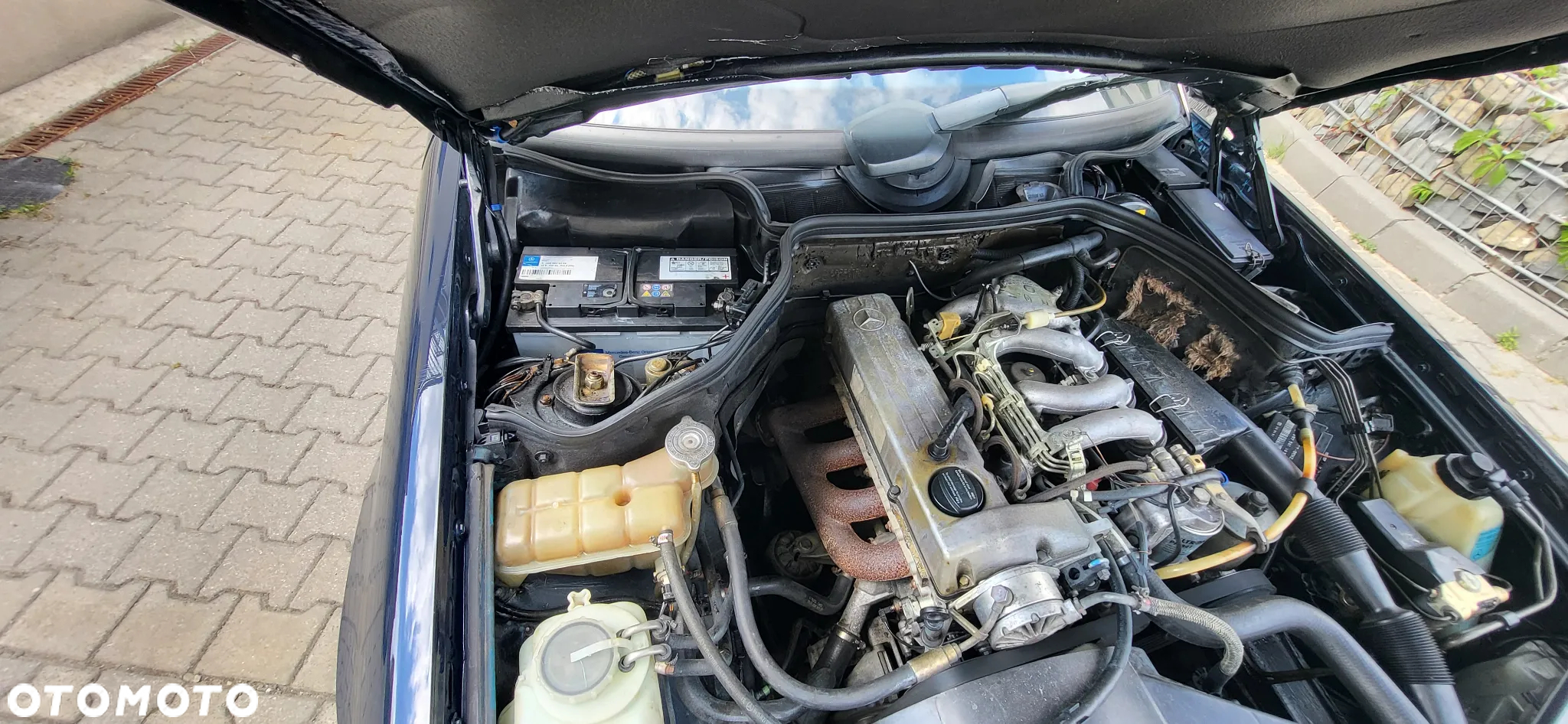 Mercedes-Benz W124 (1984-1993) - 12