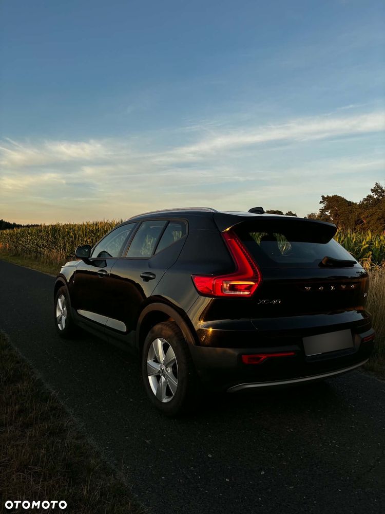 Volvo XC 40 T3 Momentum Pro - 17