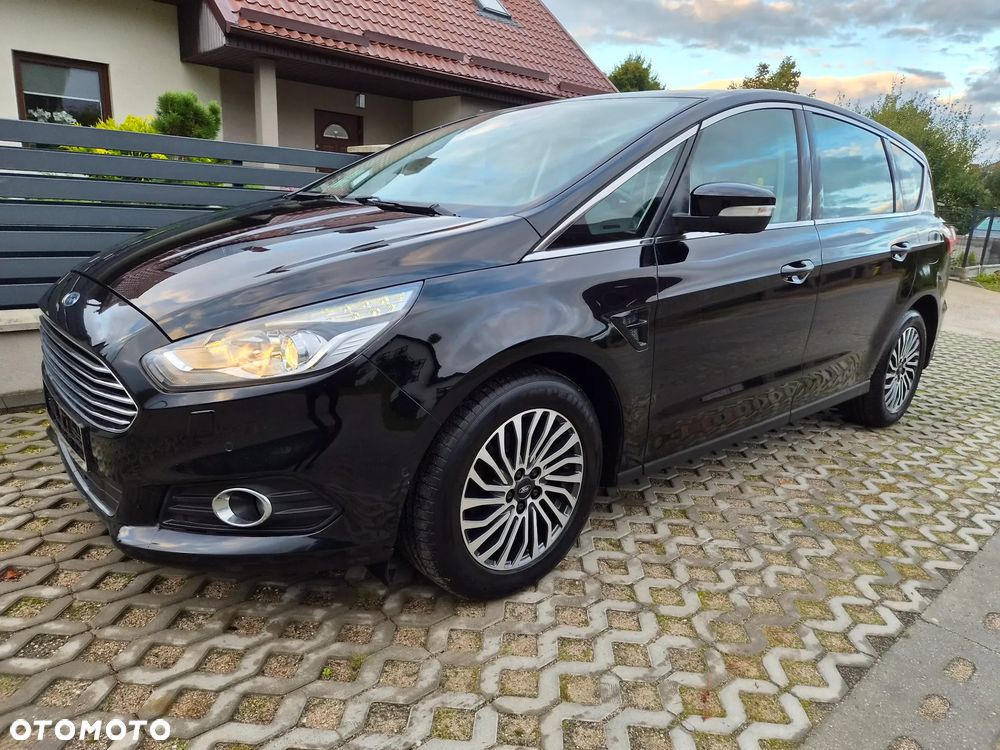 Ford S-Max 2.0 EcoBlue Titanium - 2
