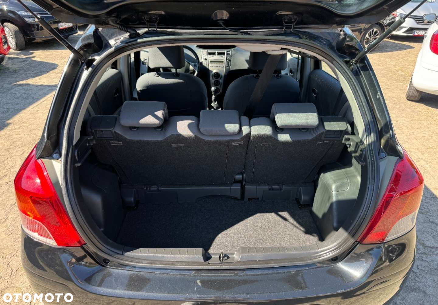 Toyota Yaris - 19