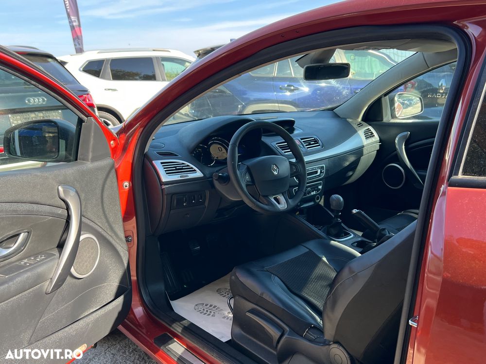 Renault Megane 1.6 Coupe Dynamique - 10