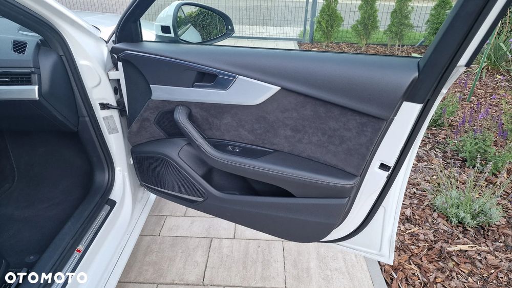 Audi A4 Avant 2.0 TDI DPF clean diesel quattro S tronic S line Sportpaket - 17