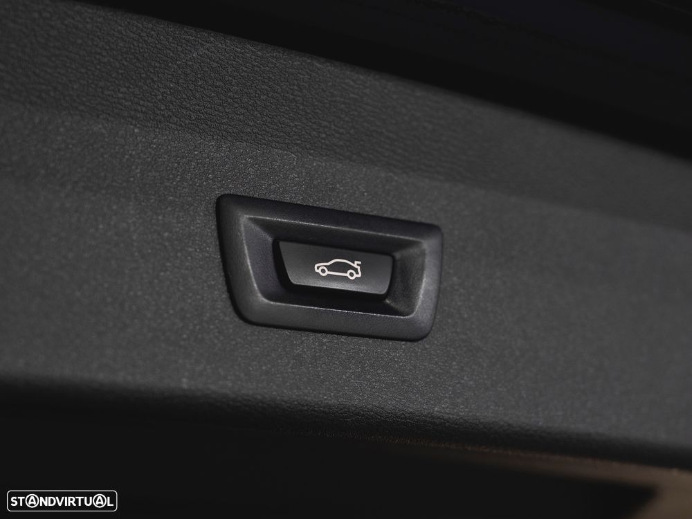 BMW X1 16 d sDrive - 13