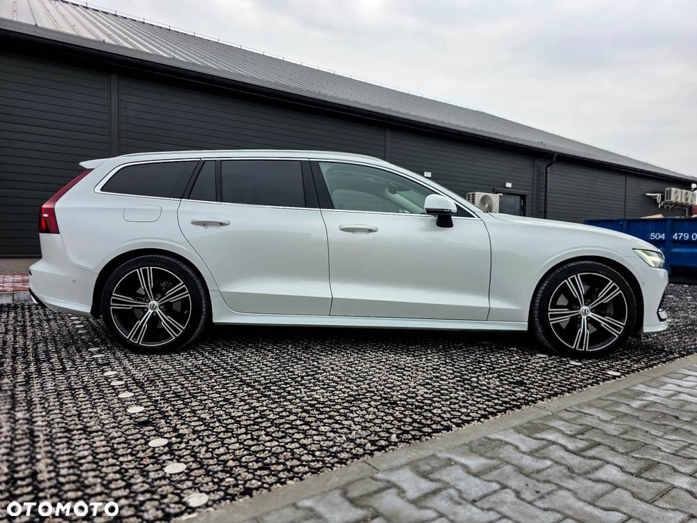 Volvo V60 T6 AWD Twin Engine Geartronic Inscription - 3