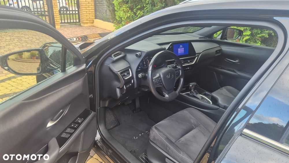 Lexus UX 250h Elegance 2WD - 5