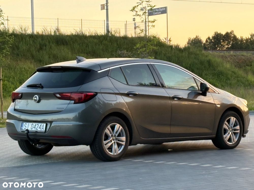 Opel Astra 1.4 T Dynamic S&S - 4
