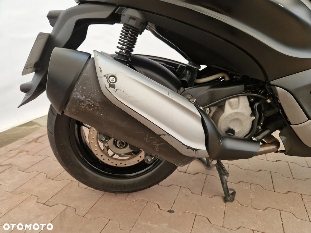 Piaggio Beverly - 18