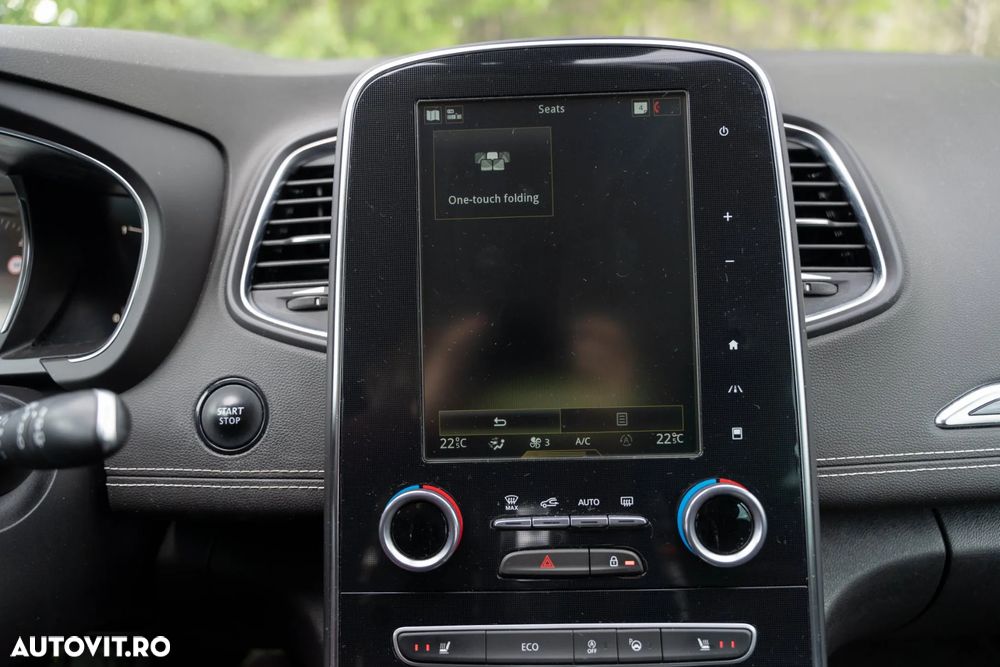 Renault Grand Scenic ver-blue-dci-120-edc-limited - 26