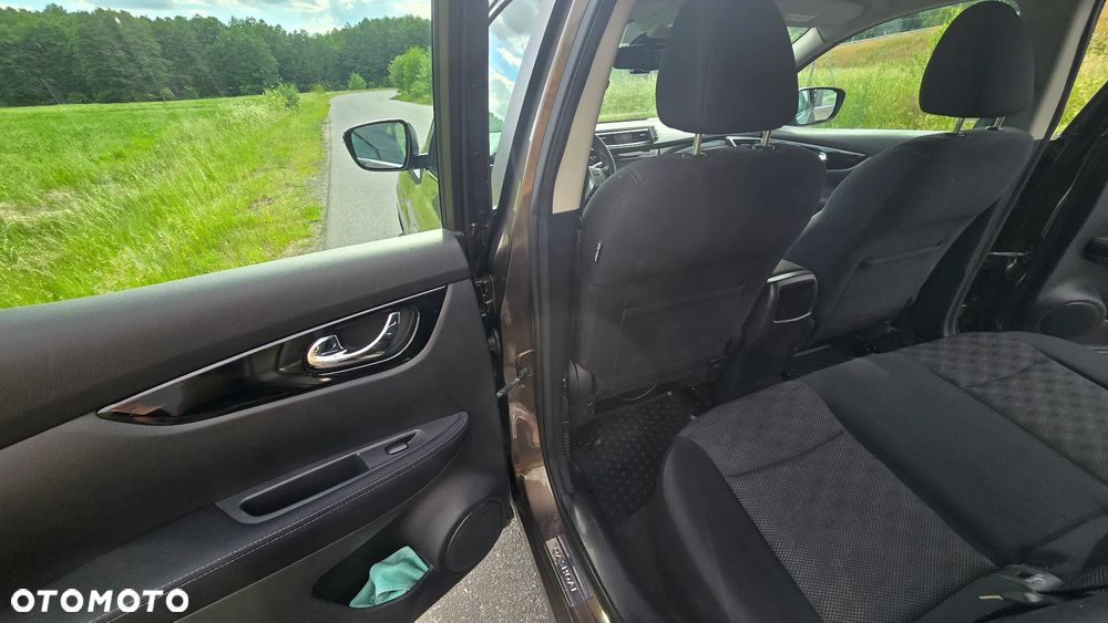 Nissan Qashqai 1.6 DCi Acenta Xtronic - 15