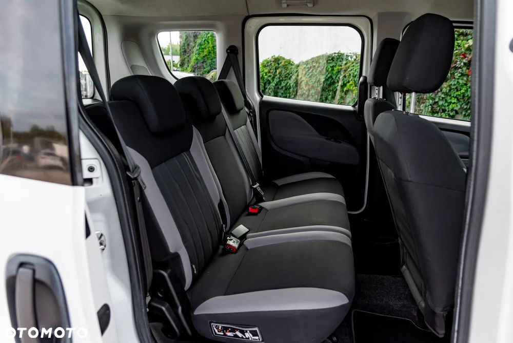 Fiat Doblo 1.6 16V Multijet Start&Stopp Trekking - 24