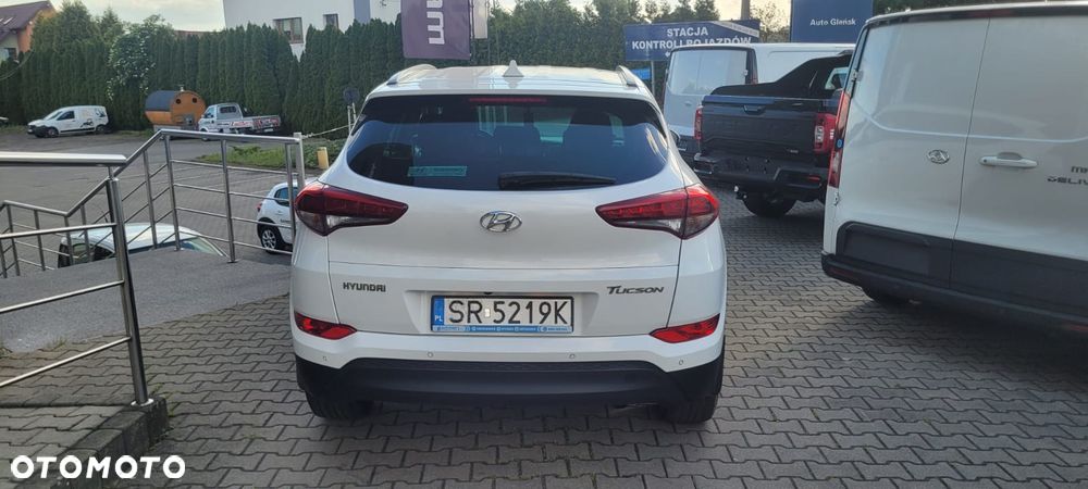 Hyundai Tucson 1.6 GDI BlueDrive Comfort 2WD - 6