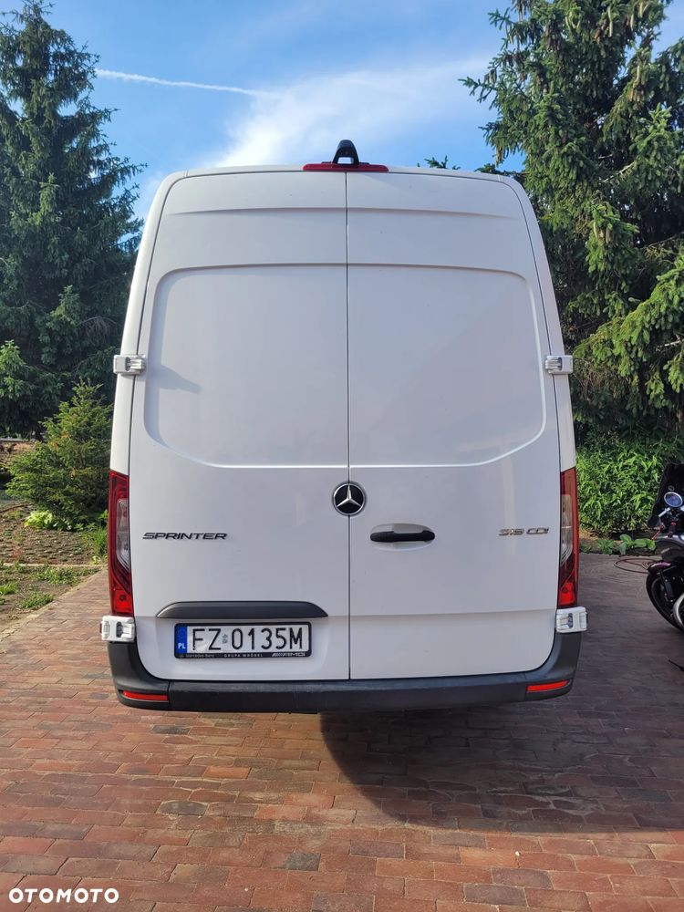 Mercedes-Benz Sprinter 319 - 2