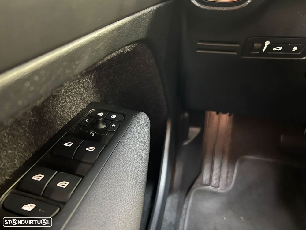 Volvo XC 40 1.5 T4 PHEV Inscription Expression - 19