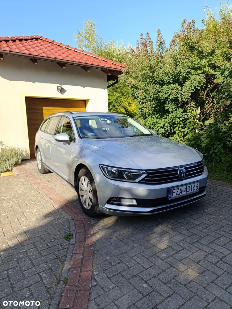 Volkswagen Passat 2.0 TDI BMT Trendline - 1
