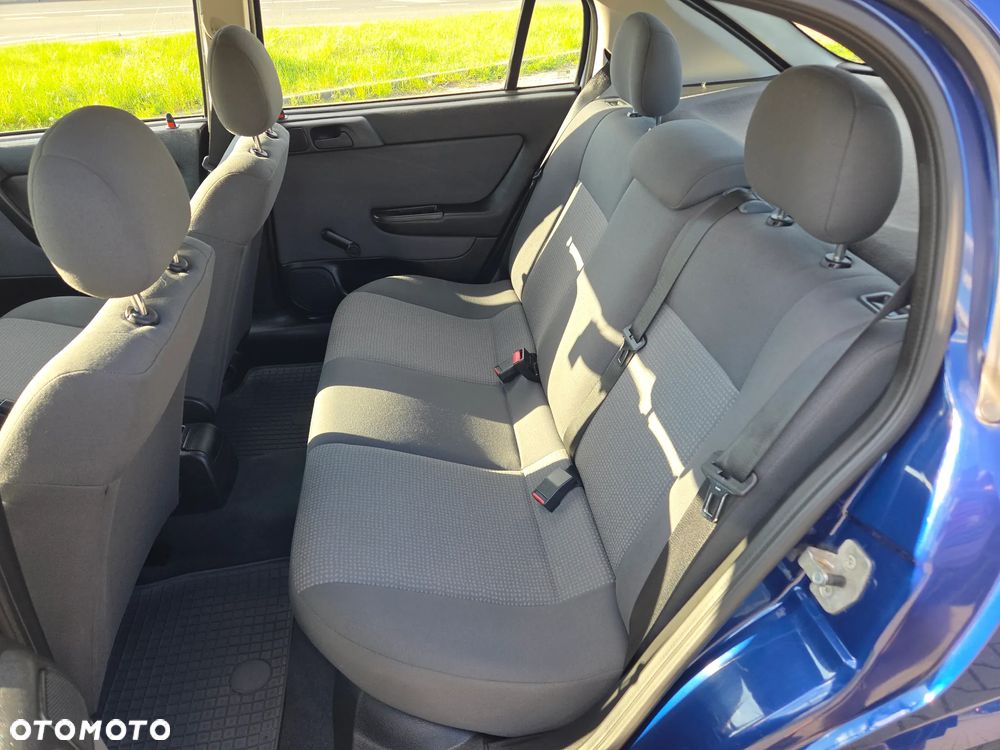Opel Astra 1.4 - 9