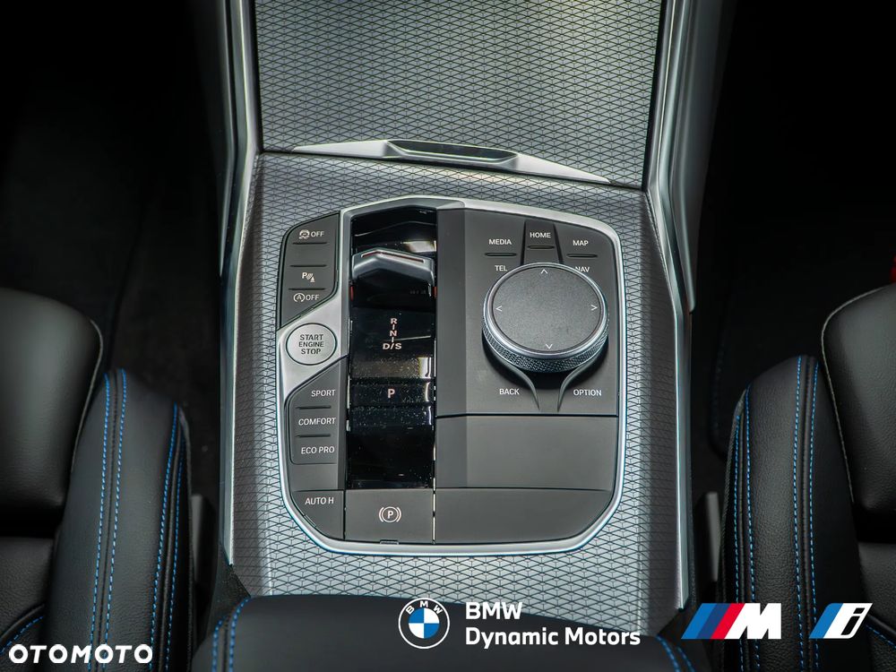 BMW Seria 3 318i M Sport - 25