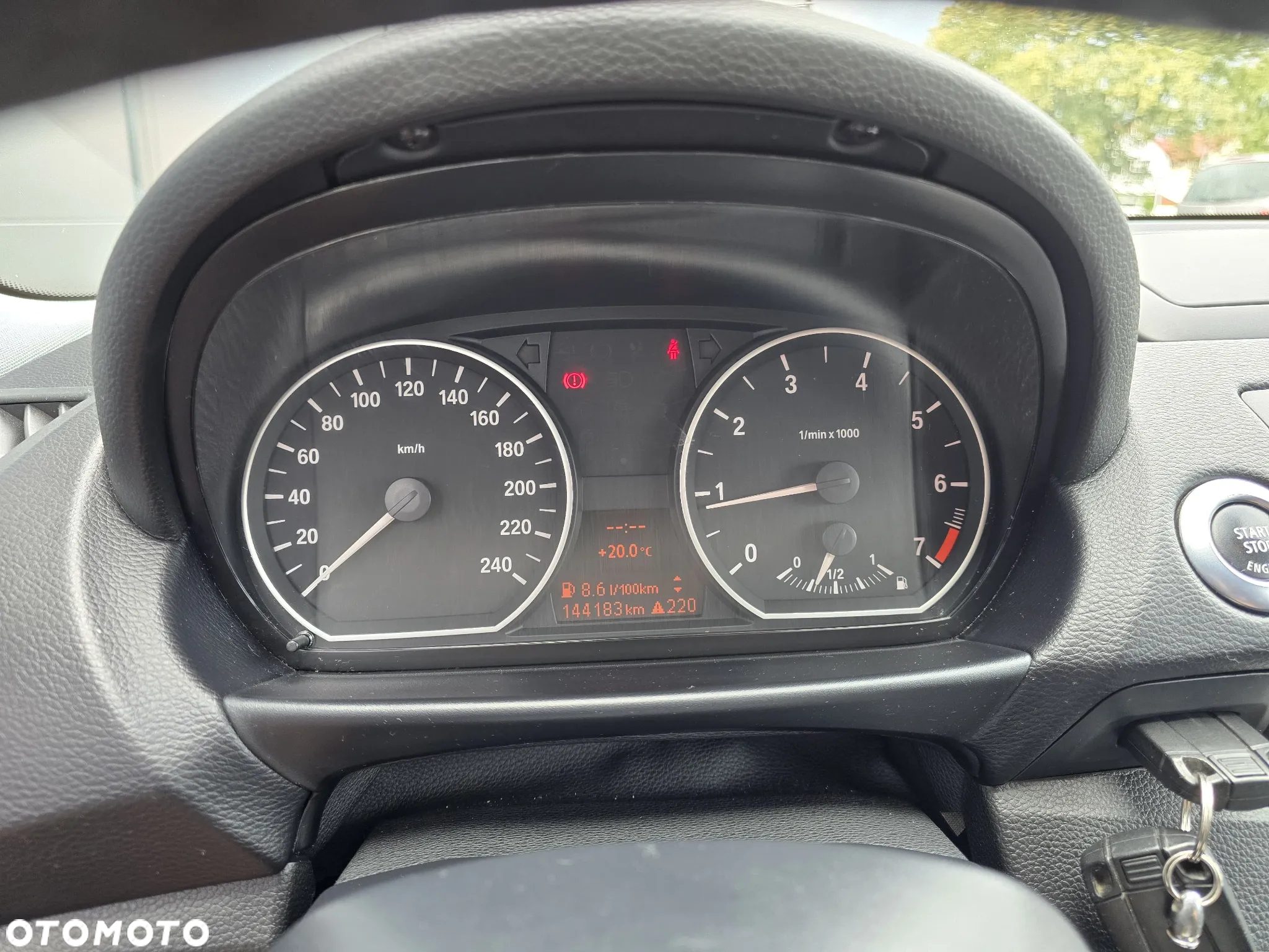 BMW Seria 1 116i - 11