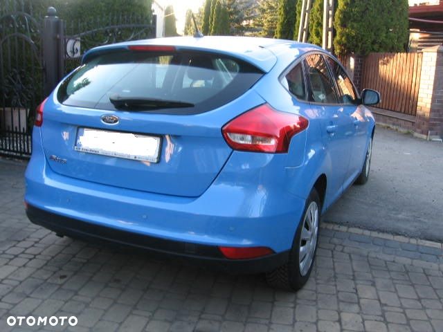 Ford Focus 1.6 Trend - 11
