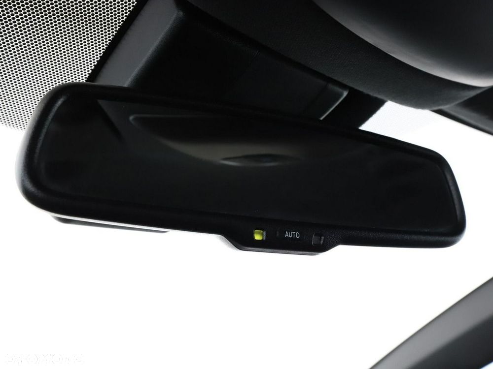 Toyota C-HR Flow - 36