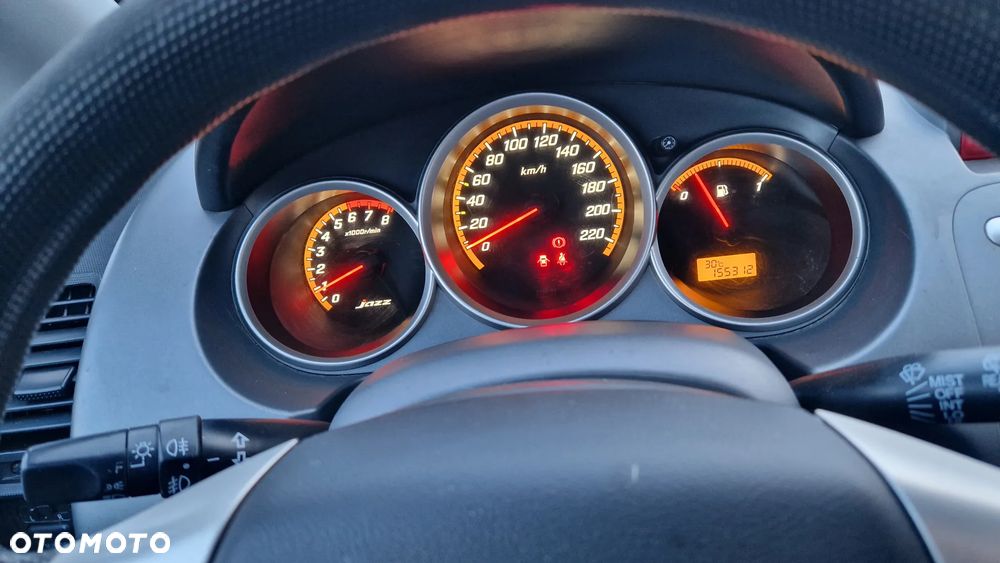 Honda Jazz 1.4 LS - 24