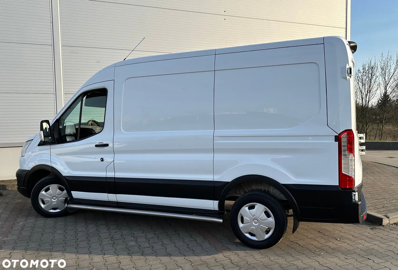 Ford Transit - 1