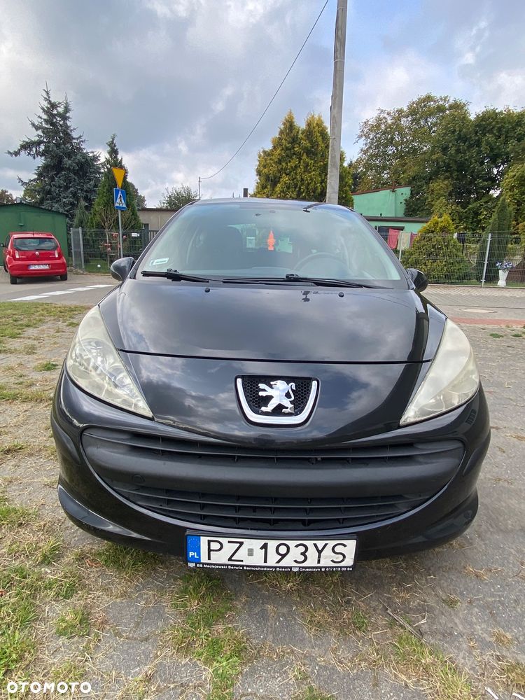 Peugeot 207 - 2