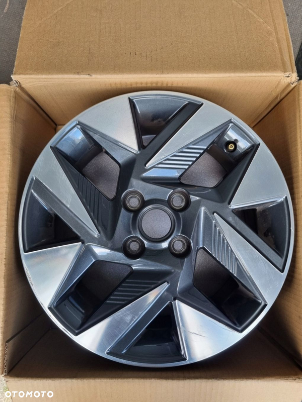 HYUNDAI I10 III 3FELGA ALUMINIOWA ALU 6Jx15 ET48 15 ORYGINAŁ 52910k7500