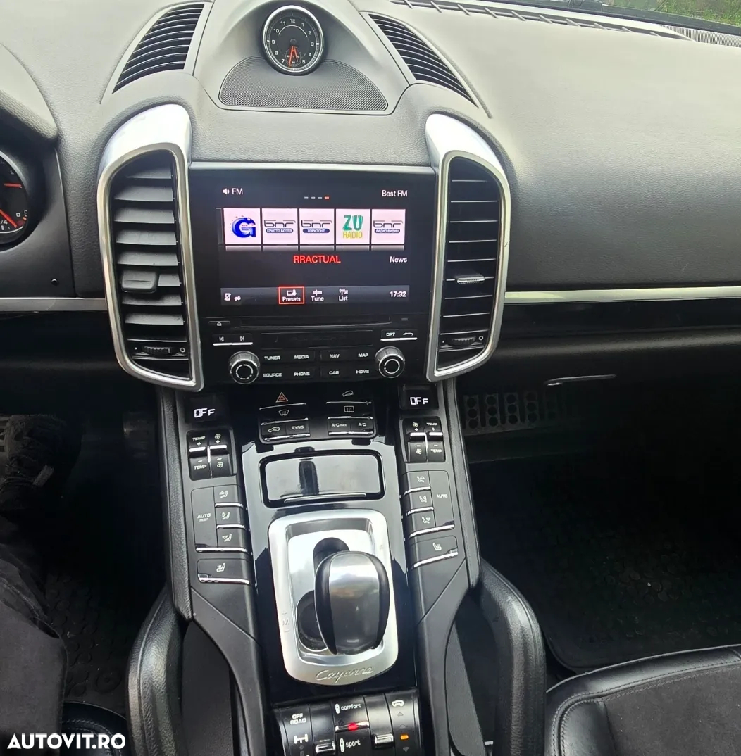 Porsche Cayenne Diesel Platinum Edition - 20