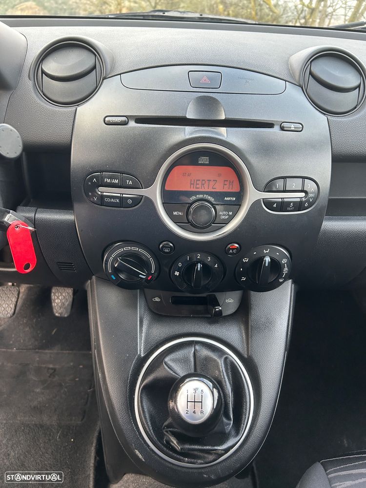 Mazda 2 1.3 MZR Core - 27