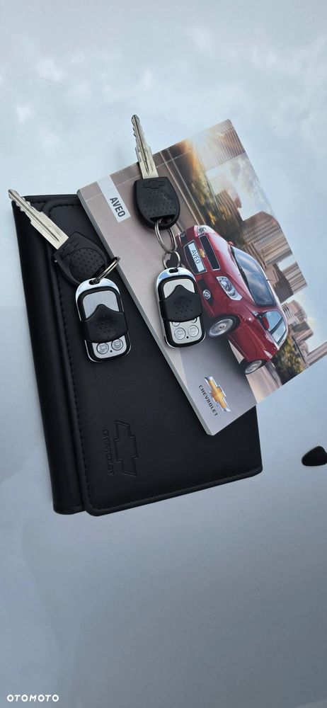 Chevrolet Aveo 1.2 16V LS - 21
