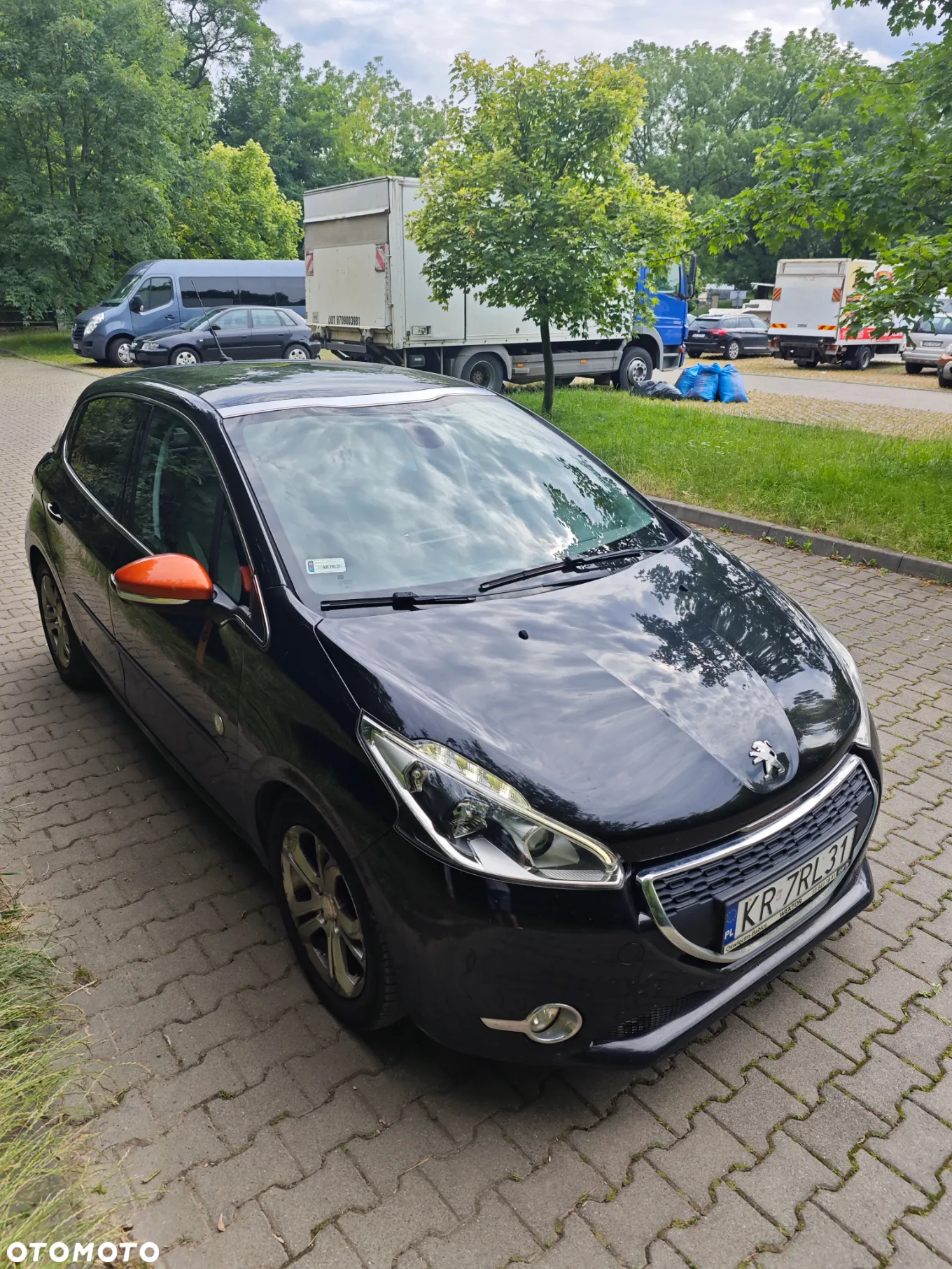 Peugeot 208 - 7