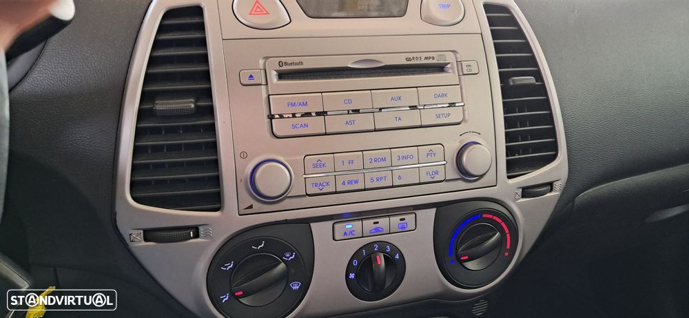 Hyundai i20 1.2 Comfort ESP - 8