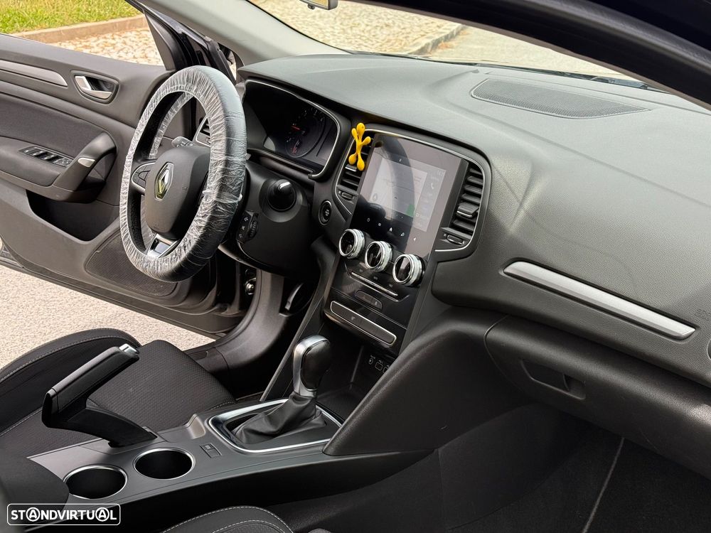 Renault Mégane BLUE dCi 115 EDC EQUILIBRE - 4