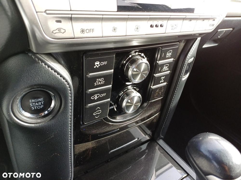 Toyota Land Cruiser LC 2.8 D-4D Executive - 26