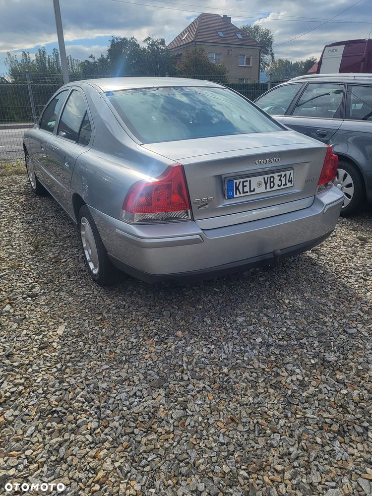 Volvo S60 2.4 Momentum - 11
